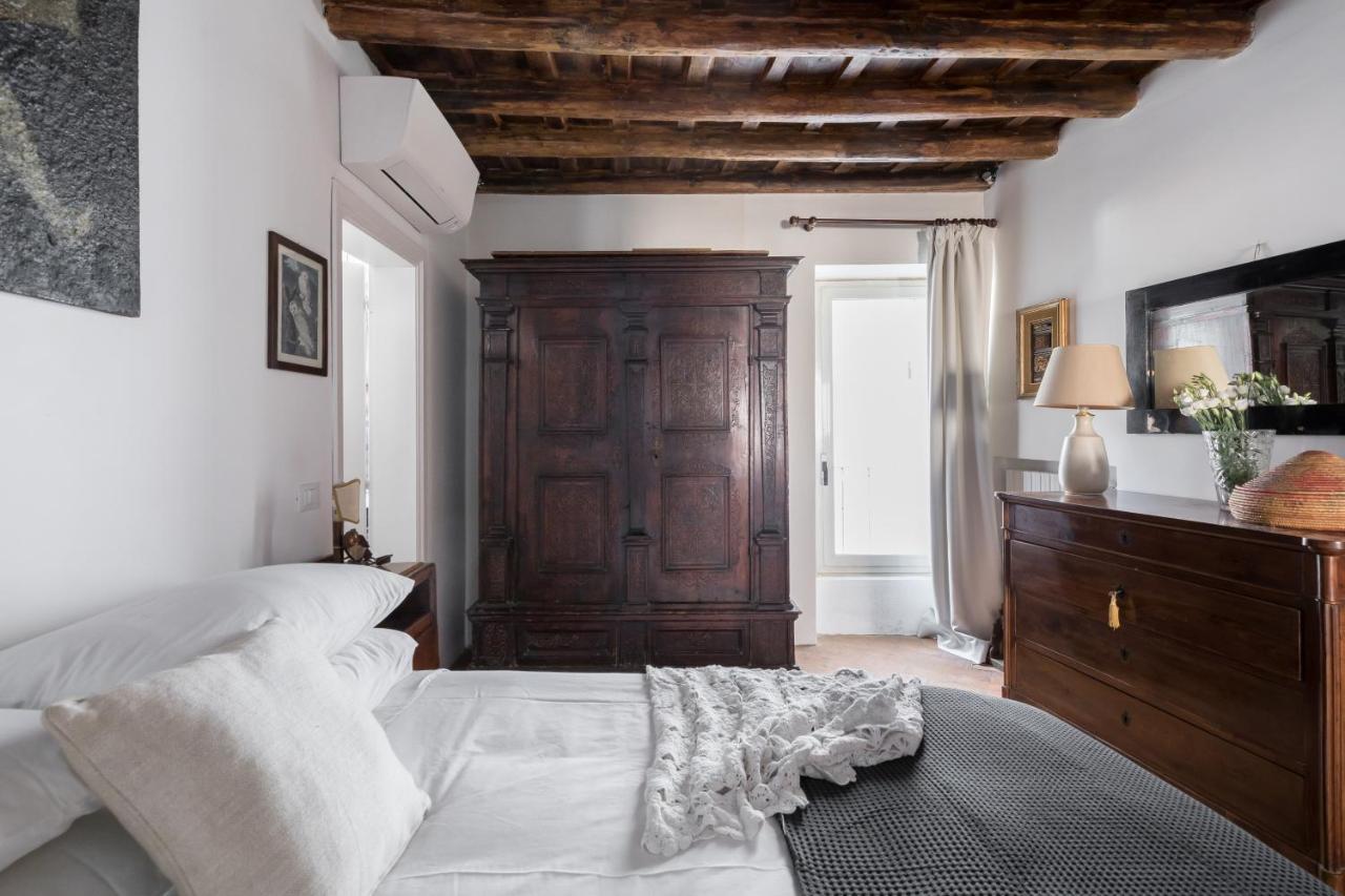 Classic And Chic In Trastevere Appartement Rome