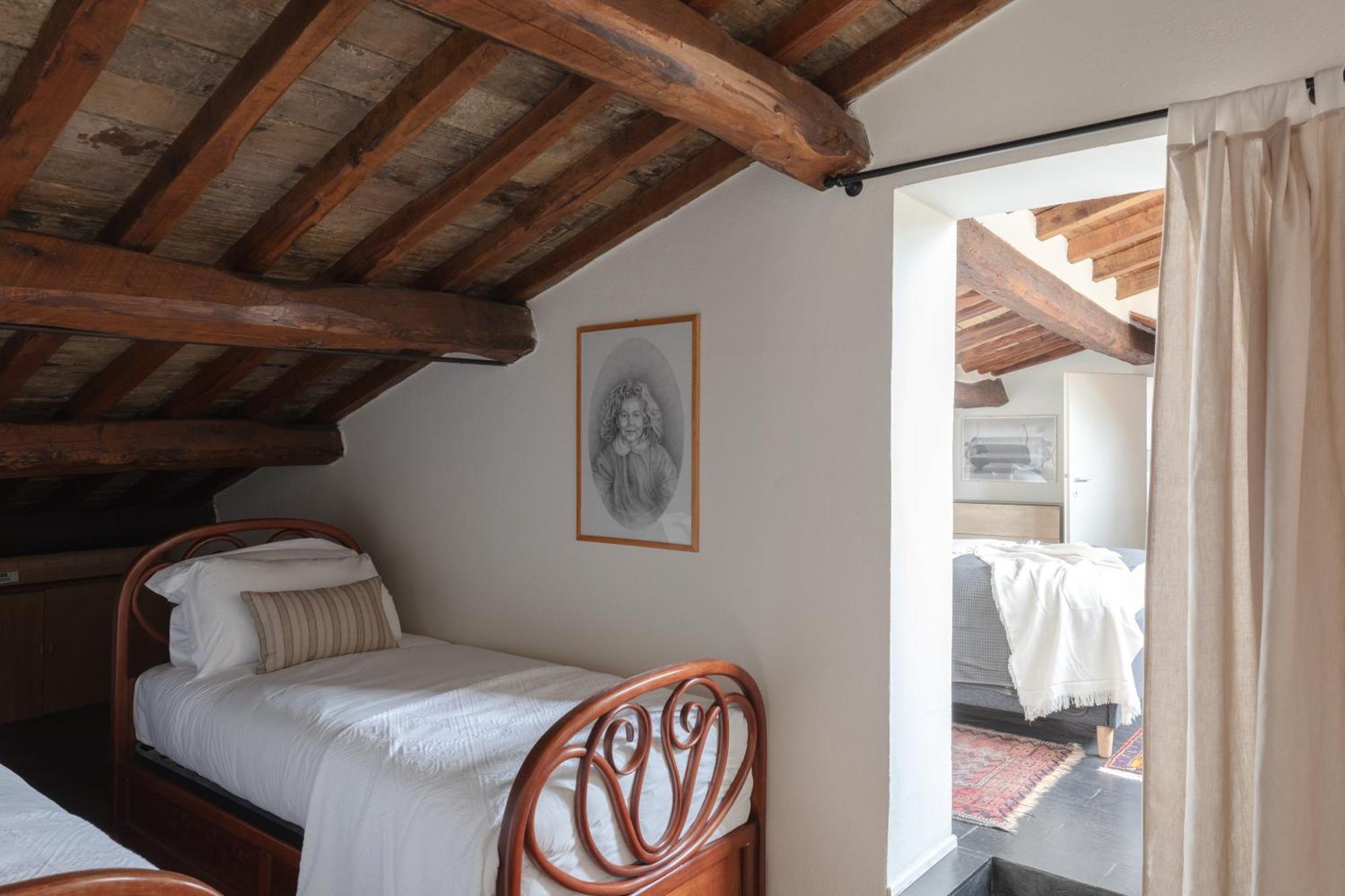 Classic And Chic In Trastevere Appartement Rome